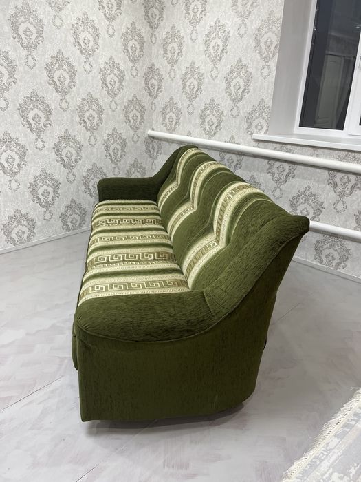 Диван с креслами