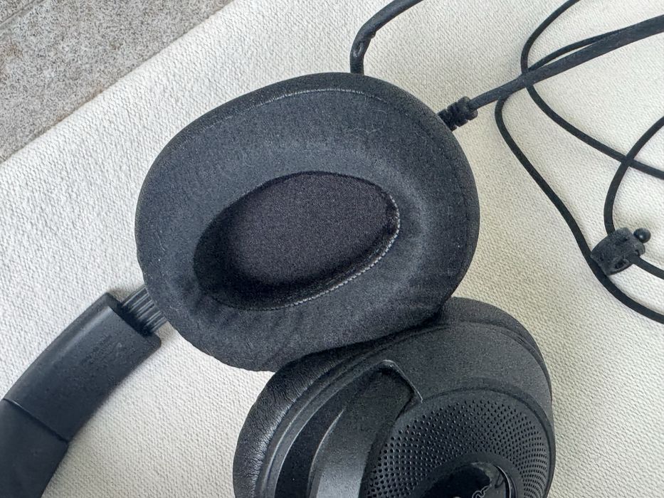 Оригинални геймърски слушалки Razer с микрофон