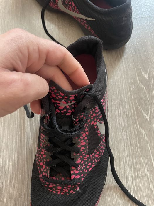 Дамски маратонки nike