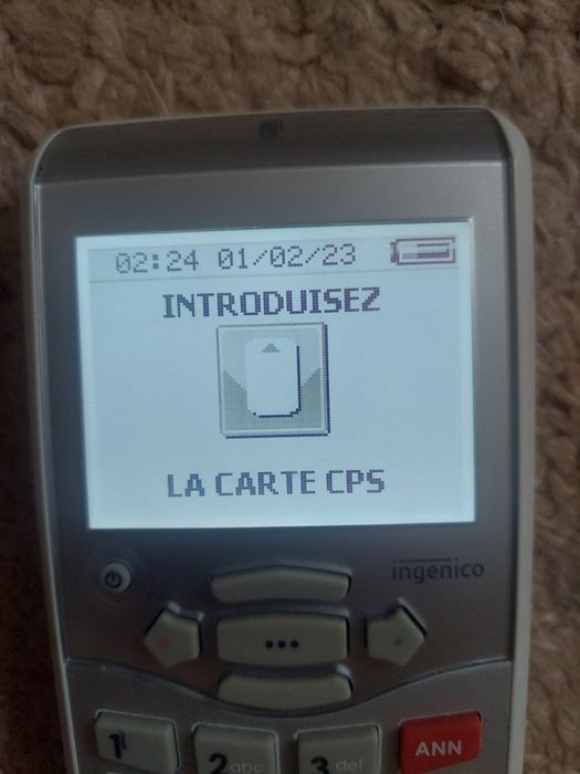Cititor de card,carduri de sanatate firma Ingenico