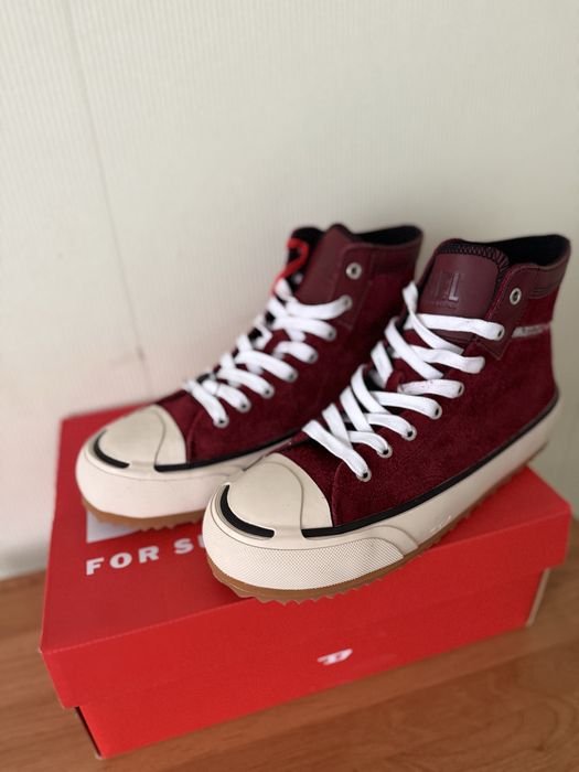 НОВИ- Diesel,ест.велур!Прекрасен модел!