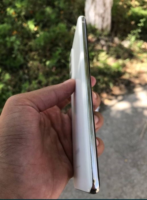 Samsung Galaxy A82 5G  Ekran: Snapdragon 865 plus