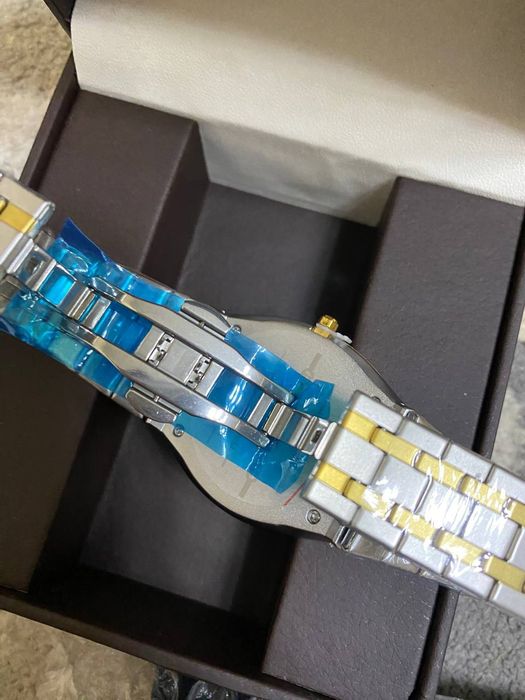 Assalom alekum Soat Sotiladi Gucci Mexanika