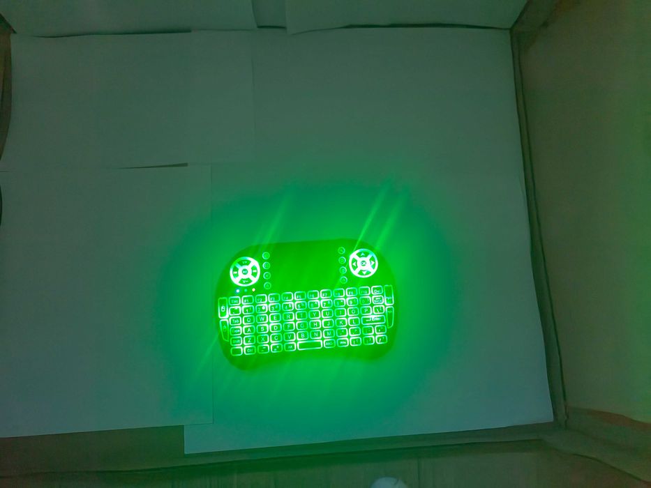 Mini tastatură wireless RGB - dongle USB + acumulator