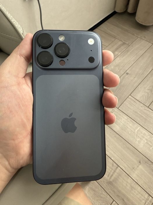 Обмен на iPhone 17 pro/max  16 pro max 256