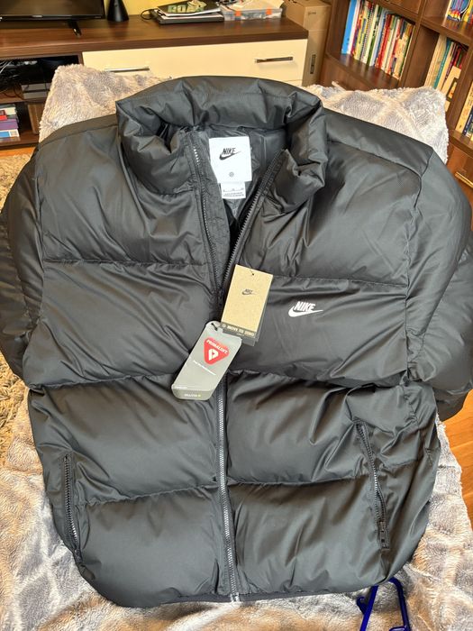 Geaca de iarna Nike