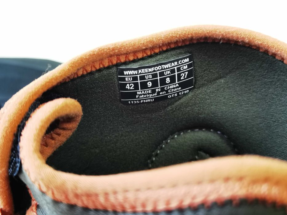 Ghete munte barefoot 41 42  bocanci inpermeabili KEEN  Ca  NOI