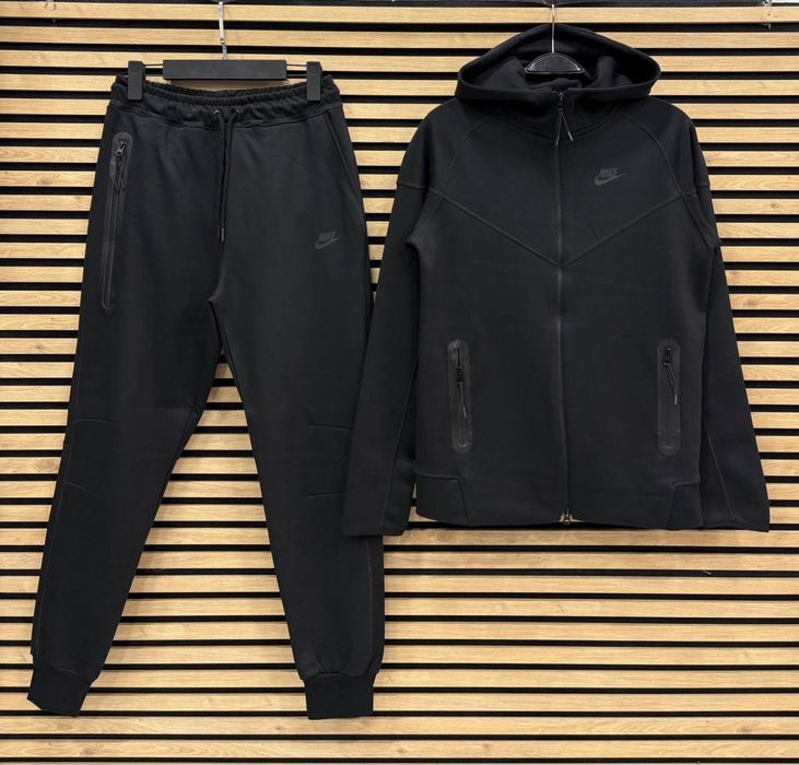 Мъжки екипи Nike Tech Fleece 2025/2026 Анцузи Екипи Комплект Горнище