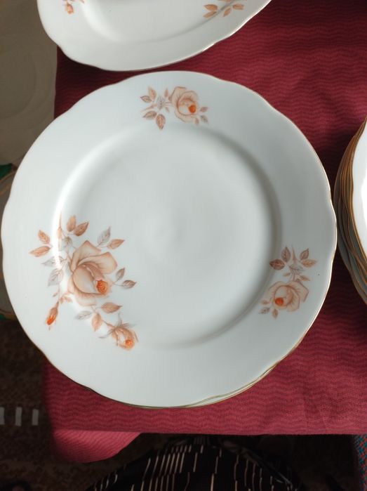 Set de masă din porțelan pentru 6 persoane, 40 buc