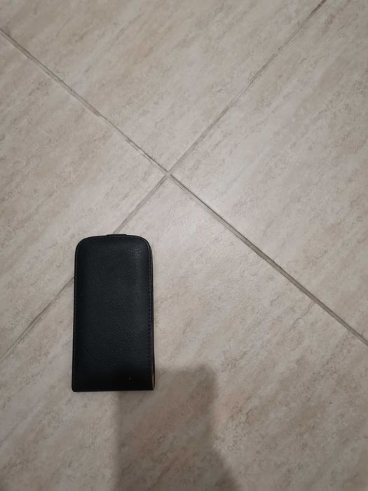 Кожен калъф за телефон