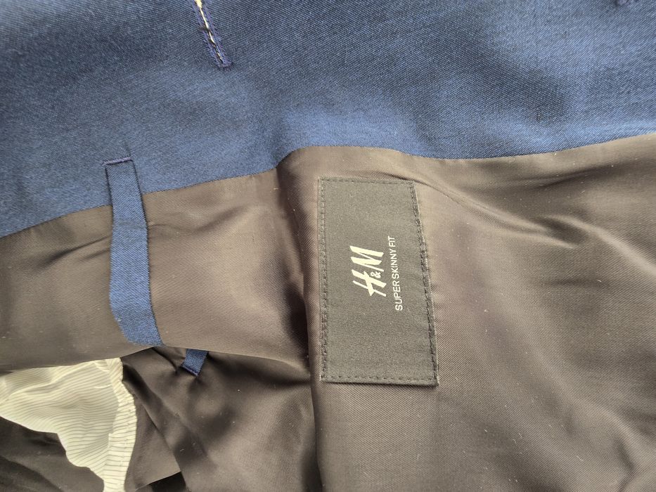 Costum barbatesc + camasa, H&M, slim fit, 36, noi