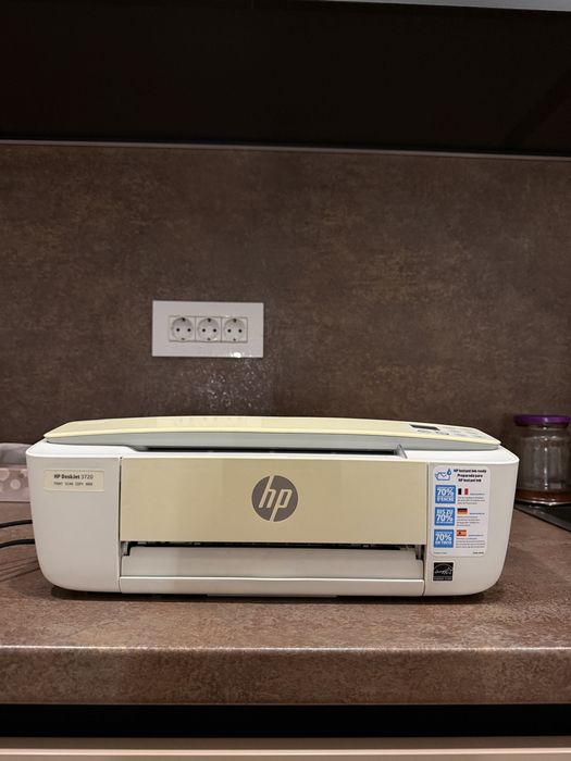 HP DeskJet 3720 All-in-One Printer
