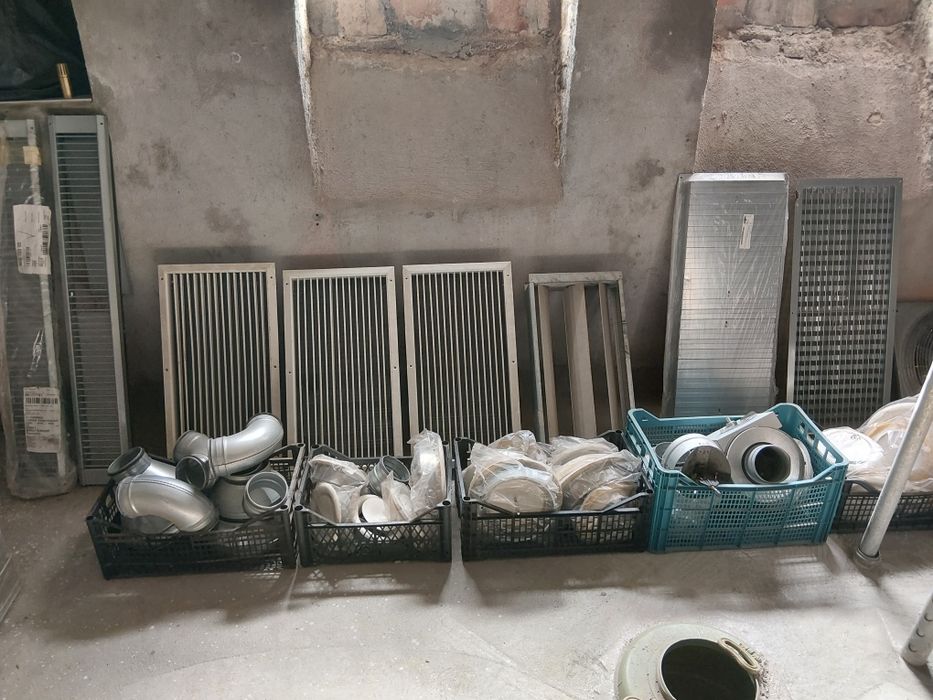 Vand accesorii pentru ventilatie