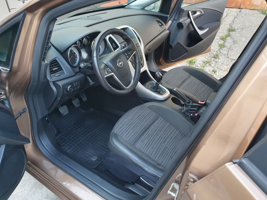 Opel Astra 2015 , 1.6 cdti, euro 6