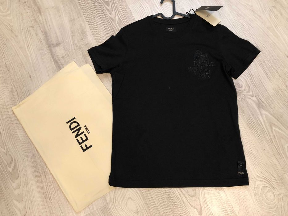 Fendi tricou XXL, original, retail price 850 euro