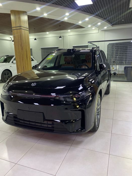 Leapmotor C16 2 va 3 pozitsiya hamma ranglari bor