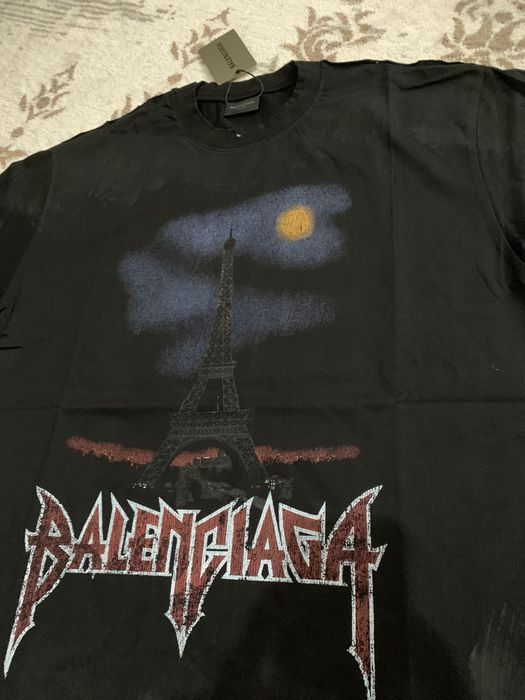 Balenciaga paris moon t-shirt