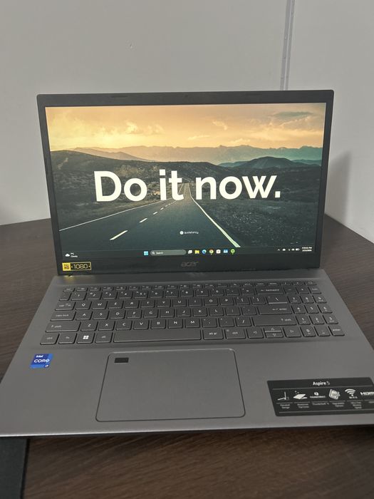 Laptop ACER Aspire 5 A515-57-713N