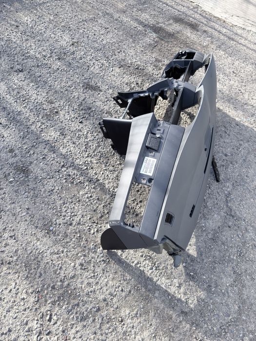 Арматурно табло бмв е60 е61 530 535 BMW e60 e61 525