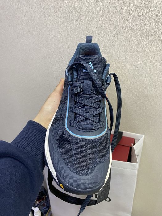 Кроссовки HUMTTO