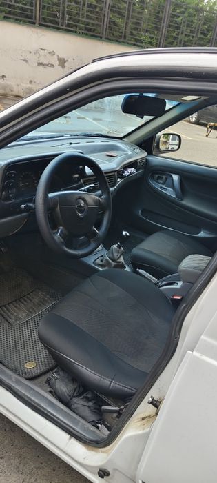 Srochna sotiladi Nexia 1 1,5 dons super salon Gen bor