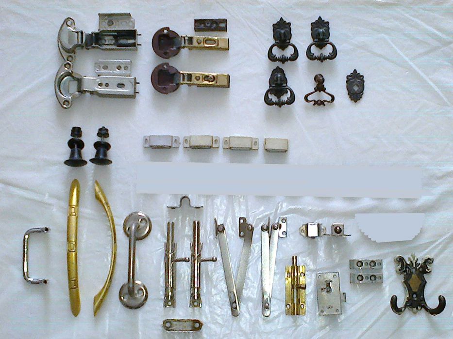 Ручки, ножки для мебели.