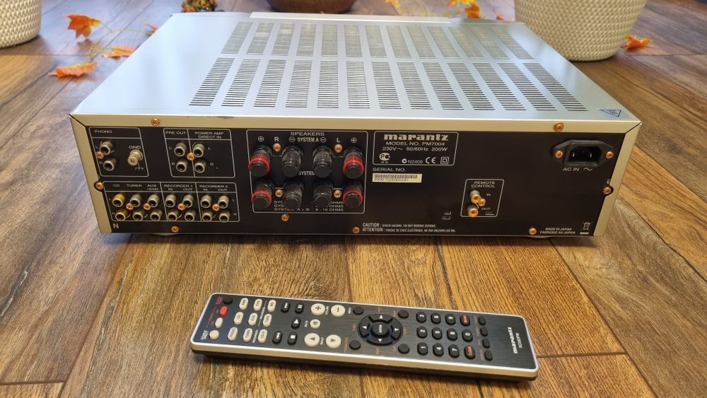 Marantz PM 7004 High End amplifier