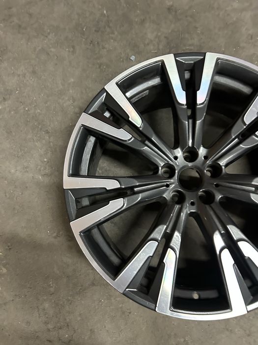 Janta 22 bmw X7 G07 style 756 fata 9.5j