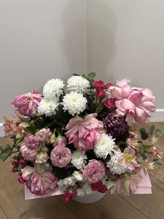 Цветы за 20 000тг торг есть