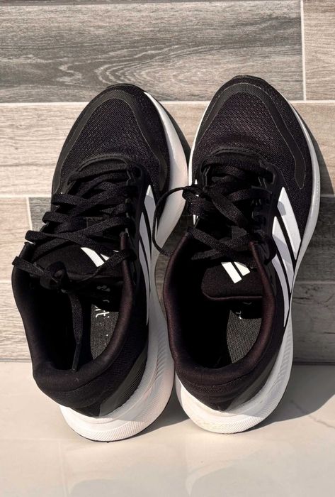Маратонки Adidas