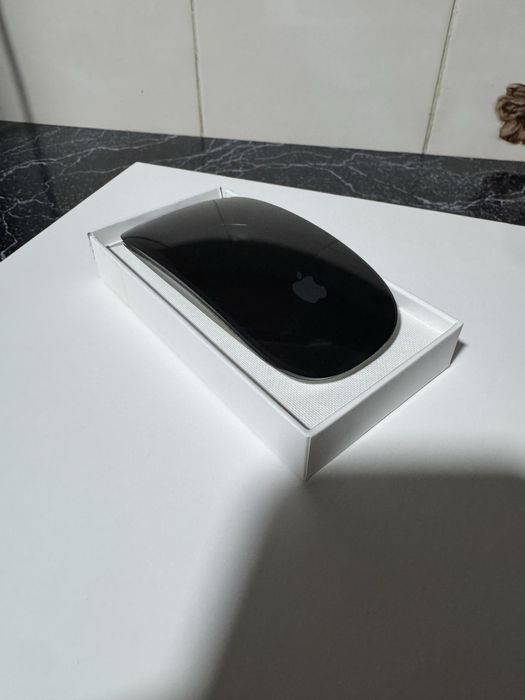 Продается МакBook air  состояние пости новый