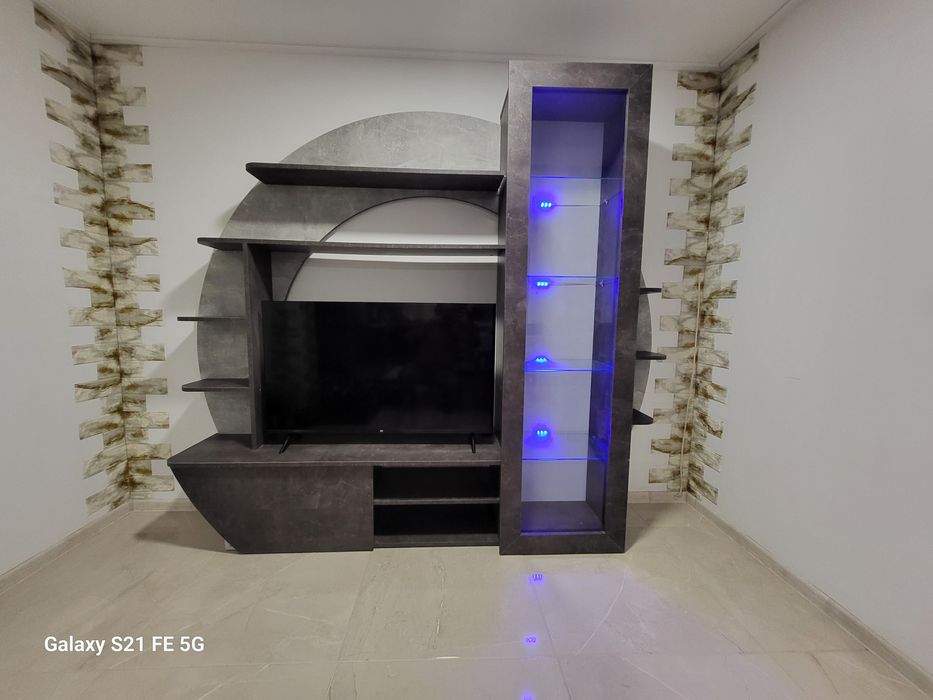 Секция с лед осветление