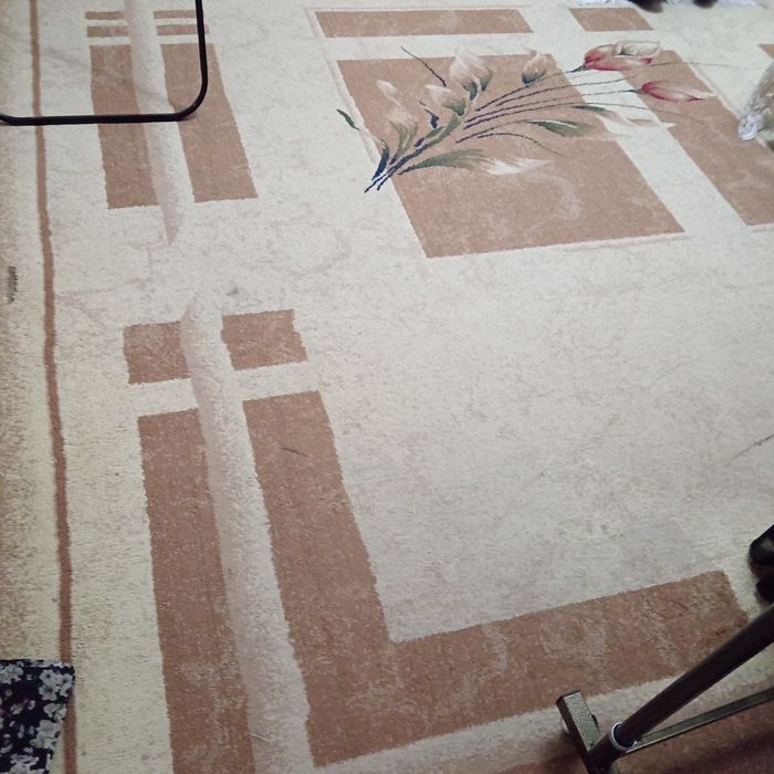 продаются ковры в спальню