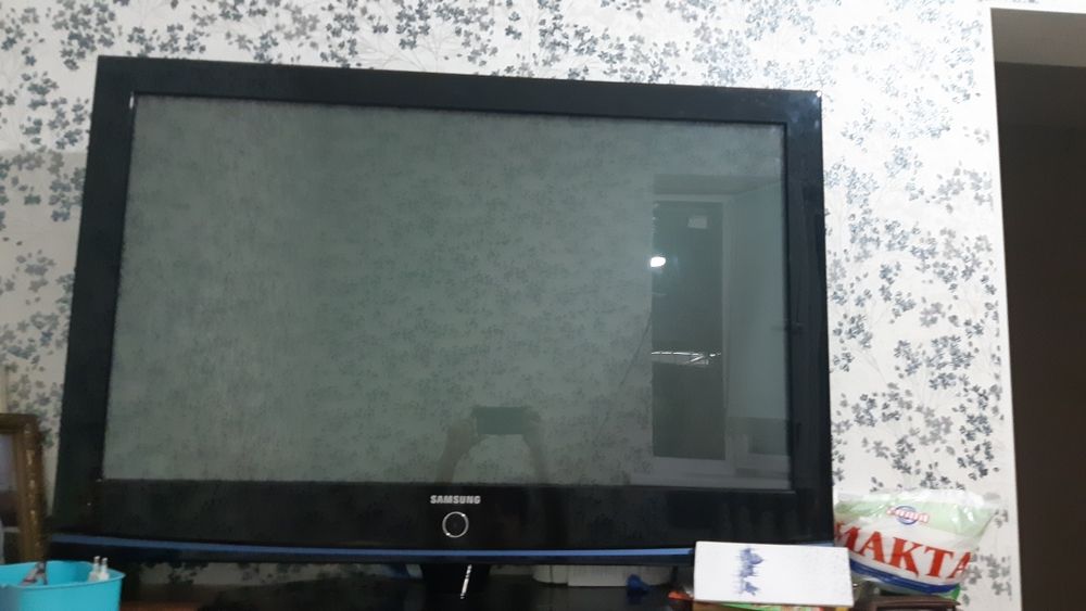 Телевизор Samsung