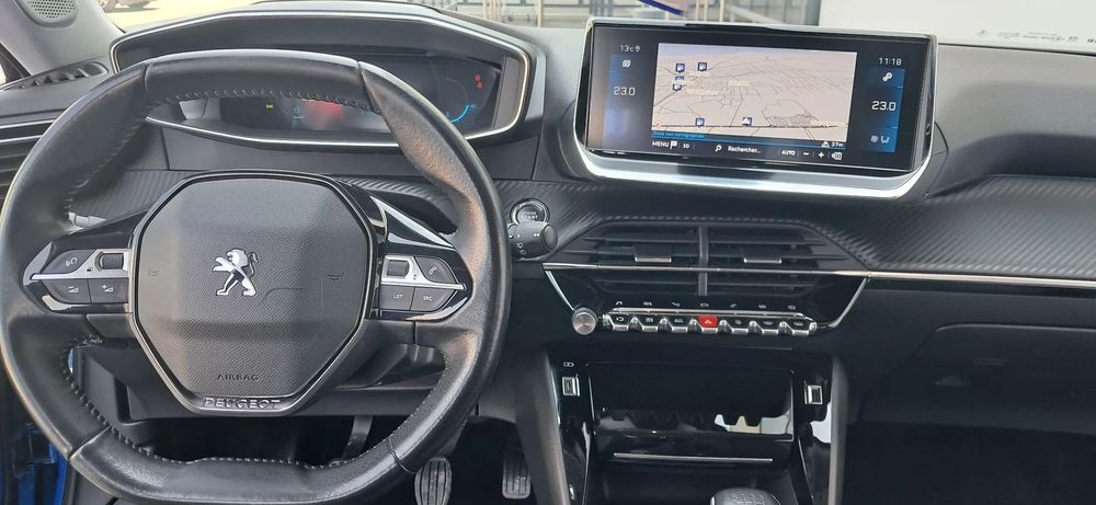 Peugeot 2008 Bord DIGITAL, LED,uri,PIELE, Navi,Camera,KM Reali, Inmatriculata