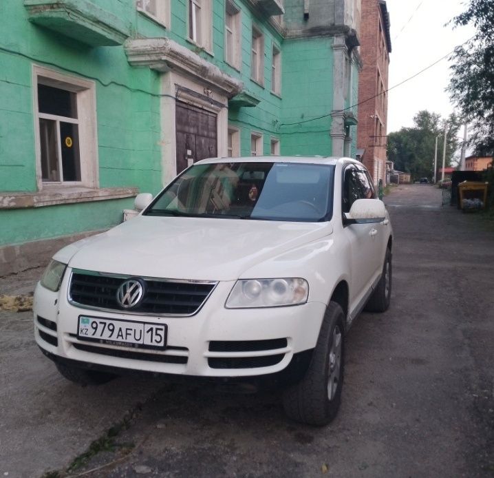 В продаже Touareg 2004