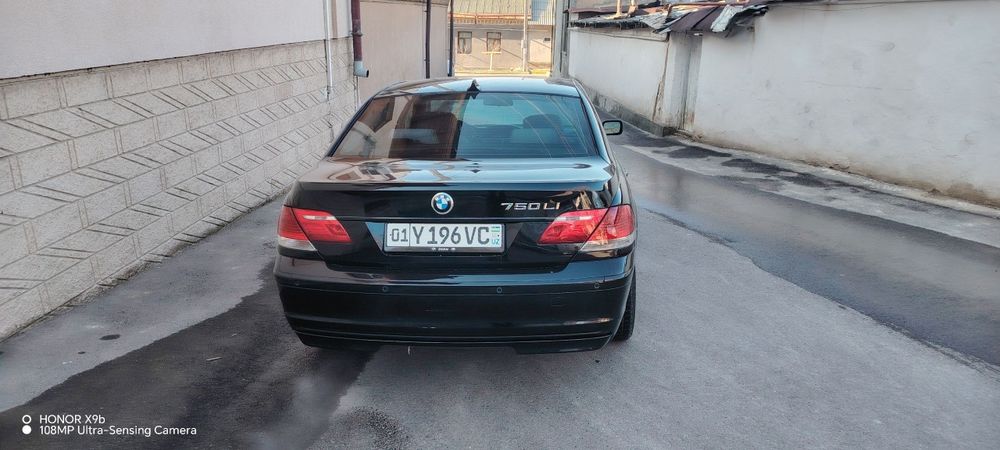 Sotiladi BMW 750 individual