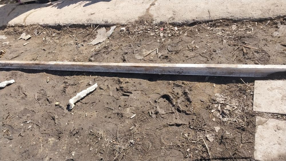 Продам рельсу бу 5м50см.