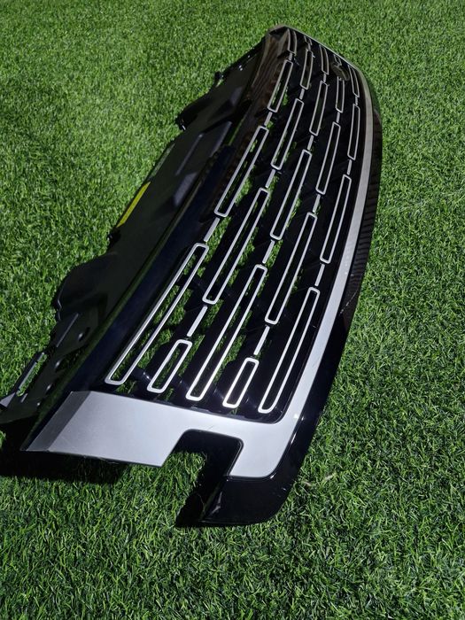 Решётка радиатора на Range Rover