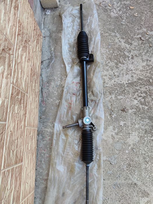 Кормилна рейка за FORD Fiesta и Mazda