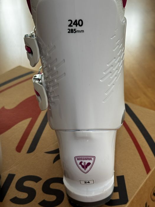 Clapari Rossignol J4 nr.37