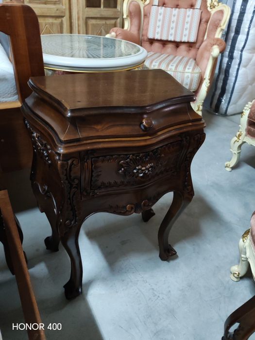 Dormitor - Pat - Comoda - Noptiere - Oglindă - Lemn Masiv - Vintage