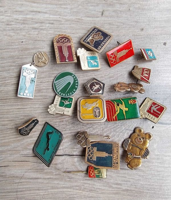 Колекция значки от соца