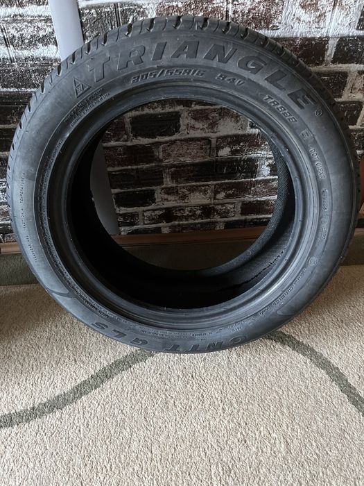 Продам шины в отличном состоянии .