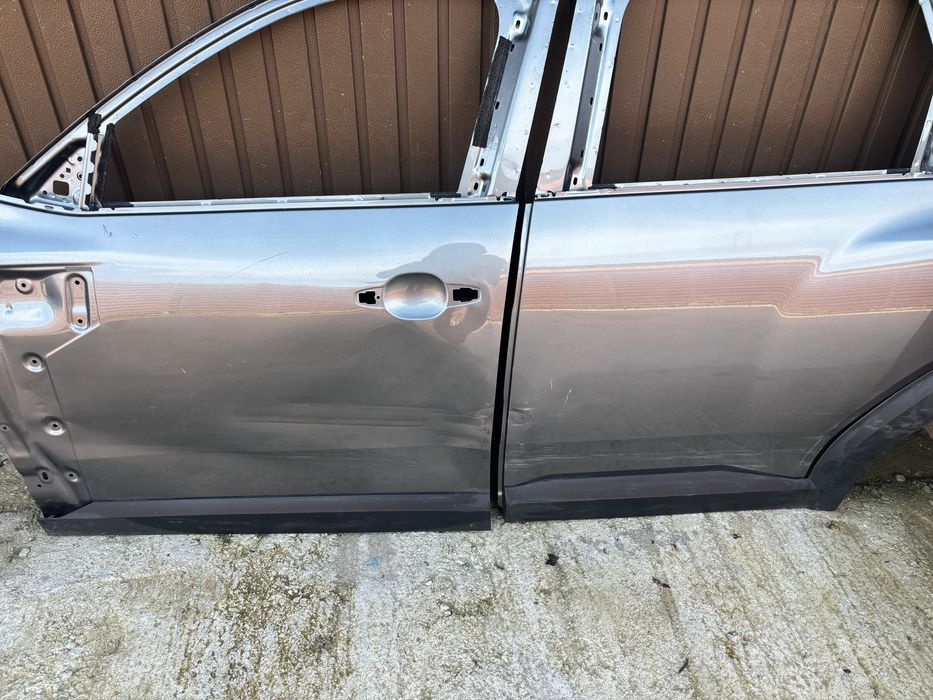 Usa stanga fata dacia duster 3