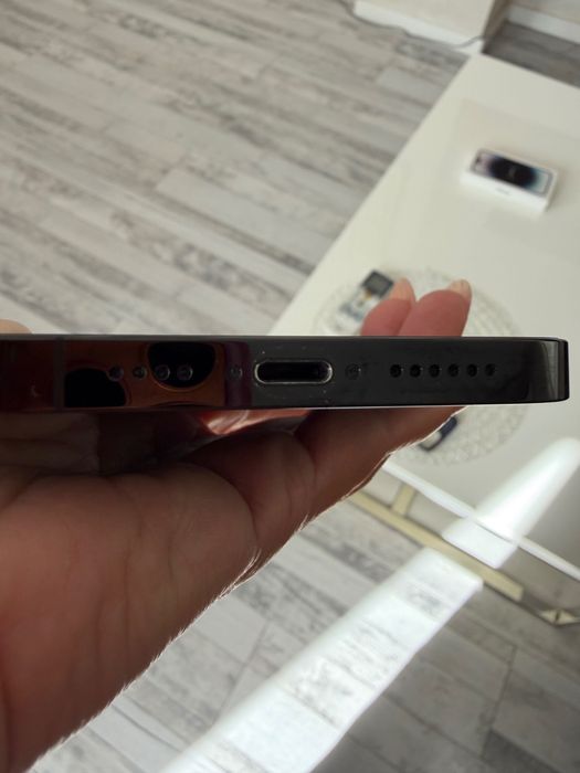 I phone 14 pro max 128 Gb