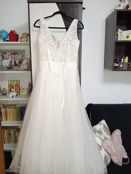 Vând rochie mireasa