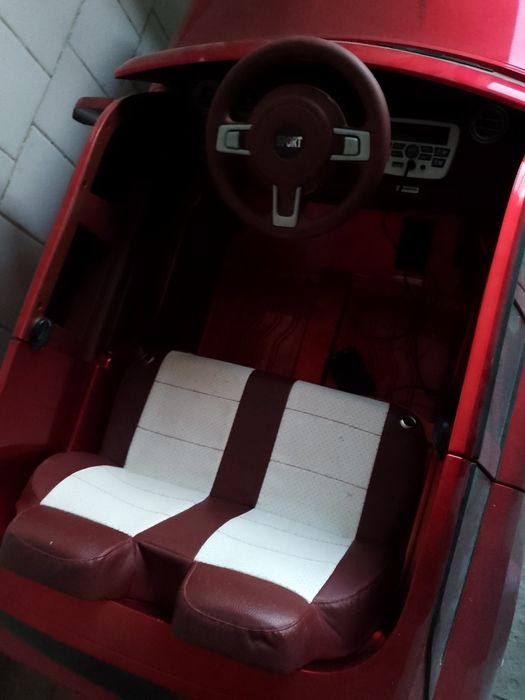 Продается электронная машина на пульте управления