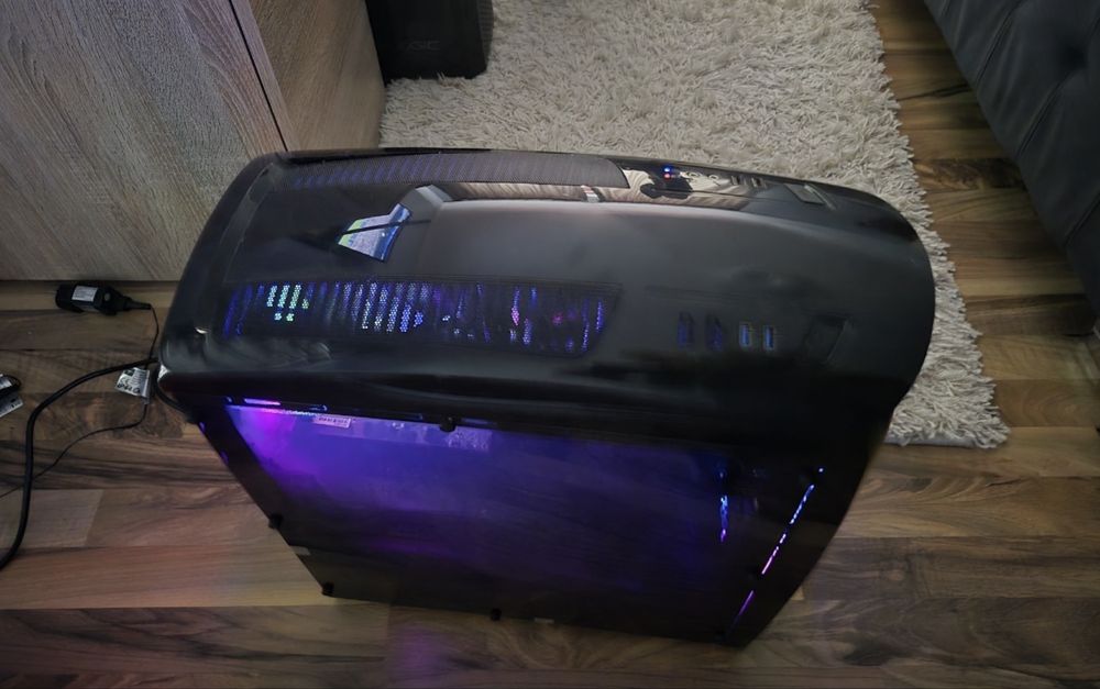 Vand PC Gaming Myria urgent