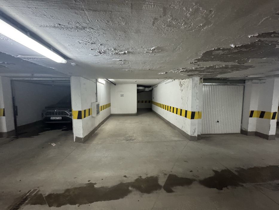 Дава се под наем Гараж / Паркомясто в София, Витоша - 20 кв.м за 99.45 € - Снимка #2